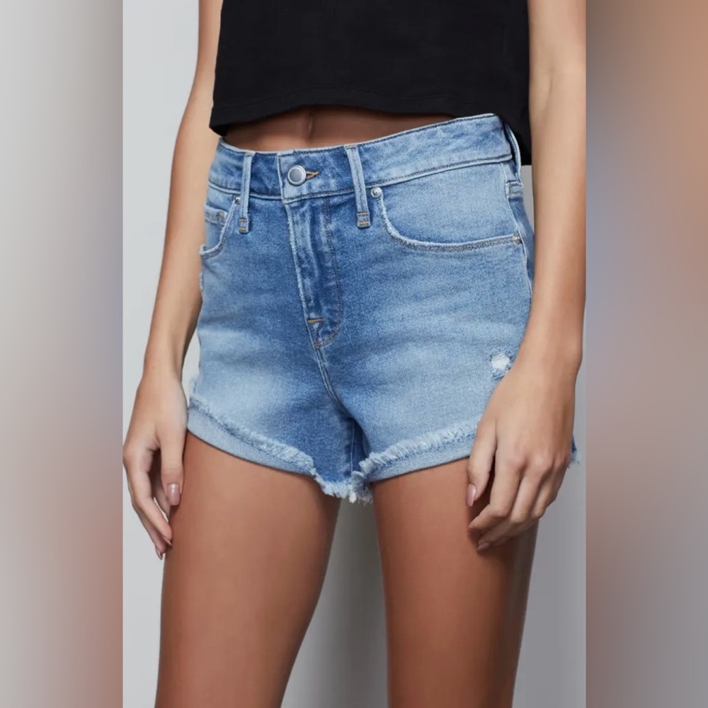 Good American Good Curve High Waist Denim Shorts